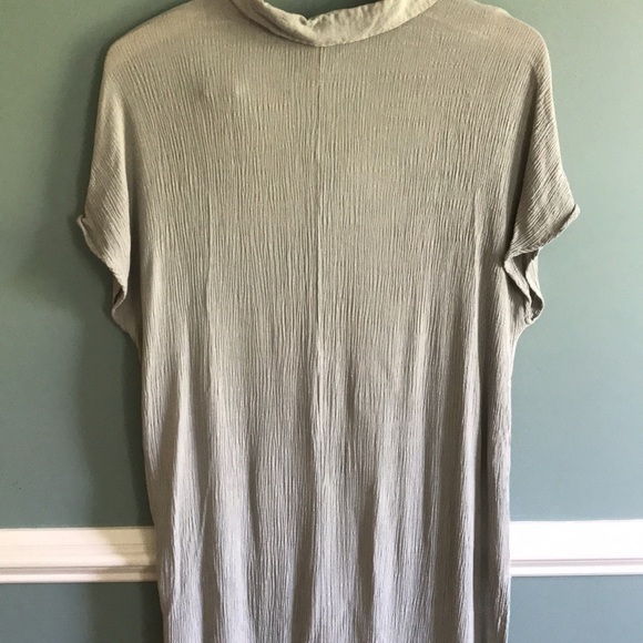 By Together long line button down lightweight tunic top. Boho, coastal, beach M - Picture 9 of 12